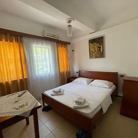 Bar-restaurant-hotel River 4* Kelcyre