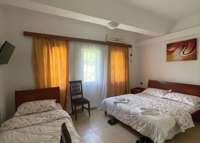 Otel Bar-restaurant-hotel River 4*